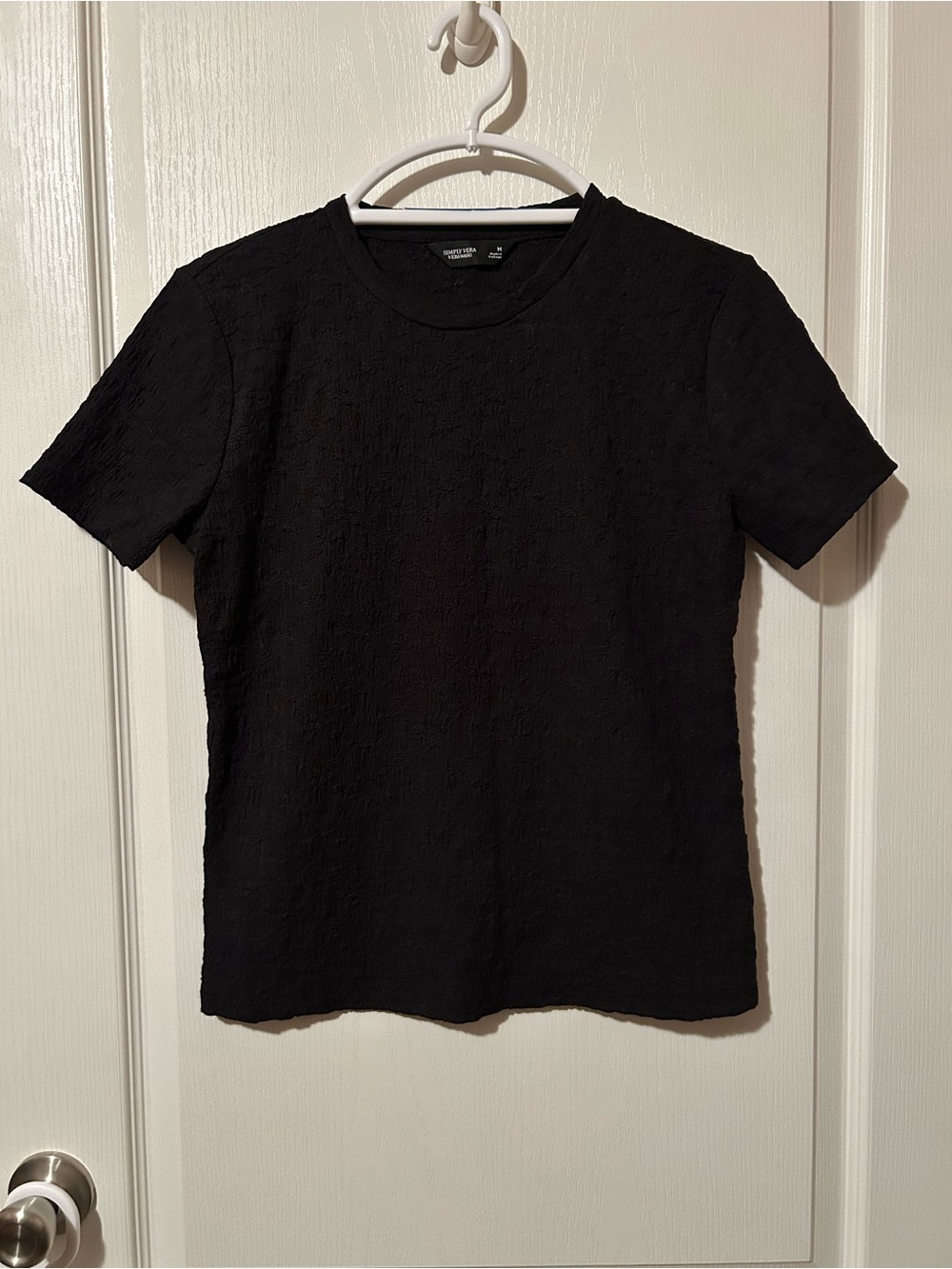 Vera Wang Black Textured Short Sleeve Crewneck Tee